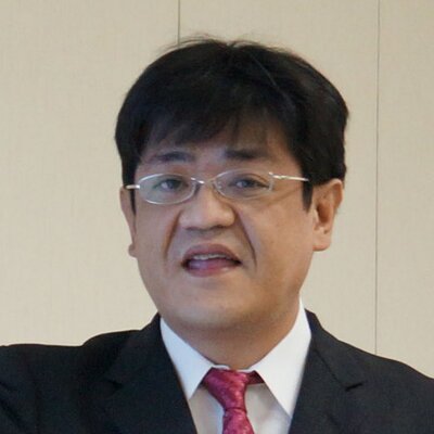 篠崎　啓嗣