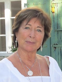 LilianeAmstutz's profile picture. Ce que j'aime :  la nature, les arts, la culture,  les balades,  les bateaux .
La famille, l'amitié ... et tout ce qui est beau !