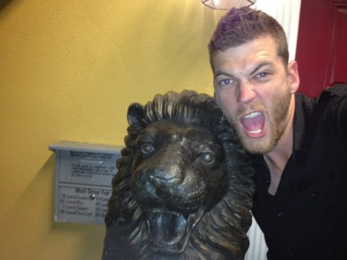 robbie_oz's profile picture. 