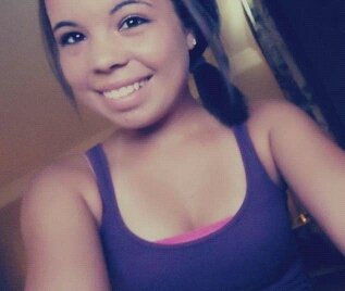 6teen. sophomore. single. #lost? follow meee. (;