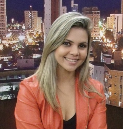 Radialista ,  Apresentadora na TV Master...