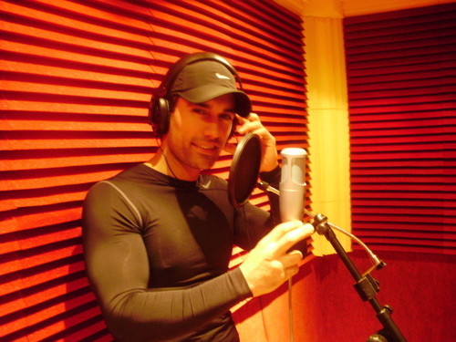 Preparando mi primer Cd como cantante . TV Azteca Enamorandos .