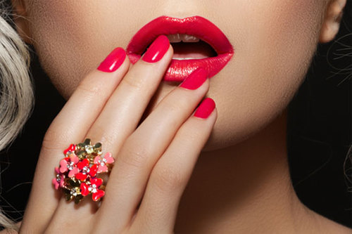 ejgirlz geeft je handige tips en weetjes over nagellak =) voor vragen tweet ons.....