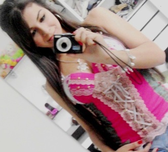 Pra minha sorte eu te conheçi, tão bom olhar pro lado e encontrar você @thiago_mancinni 14/09/11-17/01/12 ♥ . http://t.co/1R3Xdd9v3C