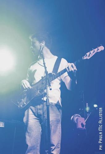 JuancitoPaoli's profile picture. Bajista de @EsbirrosDelSoma que ama los 60's  a Tommy Cogbill a Jamerson y a McCartney