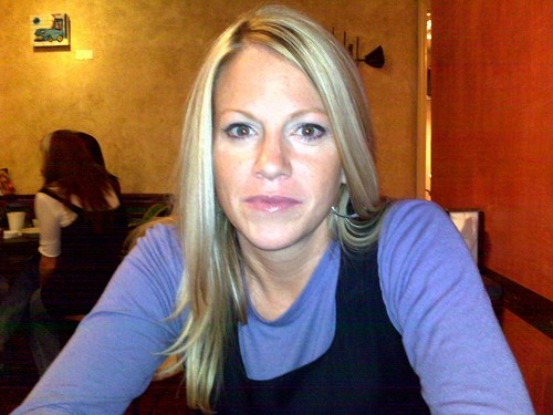 Marketing Diva. I love to see people doing their best. Comments and thoughts are solely my own. http://t.co/15v8tqUzBk
