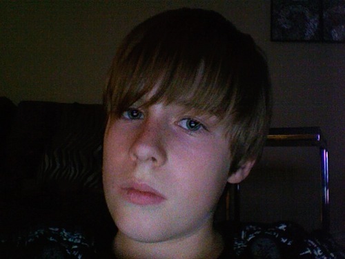 b4nKr0b3d's profile picture. I like gaming, bored alot, single and hating it.