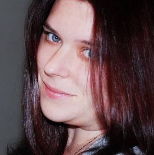 jaypriebe79's profile picture. Wife, mother, believer and artist