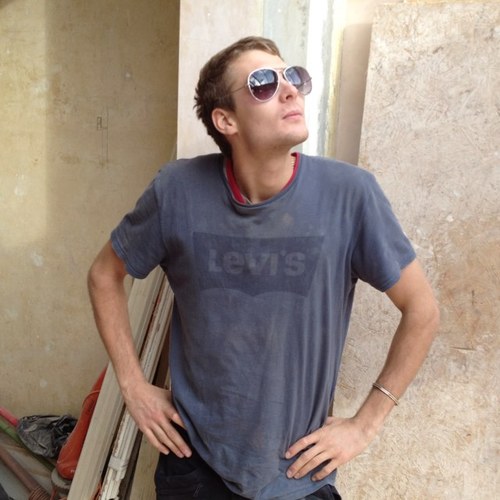 Alecwhitfield's profile picture. 