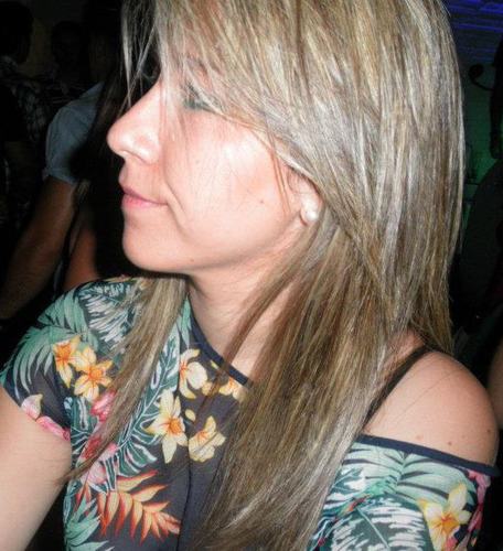 ¿Por que te empeñas tanto en ser como los demás si has nacido para destacar?.
