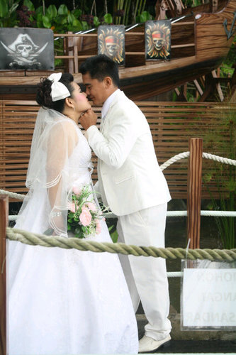 YenzJuli's profile picture. 