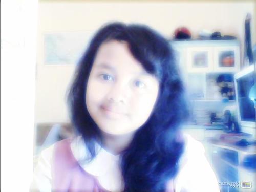 aku cuma seorang adk kcil yg tdk mengerti apap, follow adk ya adk akn follback kalian o:)