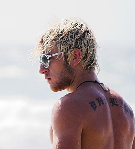 windsurfdude's profile picture. Beach Bum deluxe and a great lover, seriously :-)  addicted to Windsurfing and Twitter.