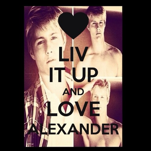 lovingzander's profile picture. @alexanderludwig is my world!❤ @jhutch1992 is cayoot! #THG #ludwigger @DayoOkeniyi and @KaraGPetersen tweeted me 21/06/12