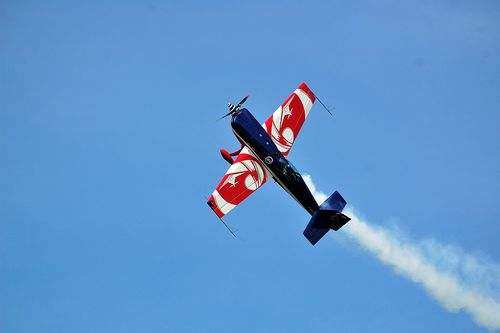 pierrepaul7763's profile picture. tout m'interesse