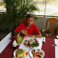 Lavr (@lavrv_v) Twitter profile photo