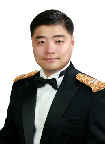 Korea Traditional Orchestra Conductor
