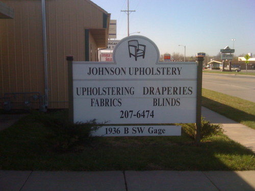 JohnUpholstery's profile picture. 