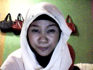 I'm a teacher, I was a student at STKIP Kusuma Negara, majoring in English language teacher, I am a single parent has a child.I 'll try to brave through life..