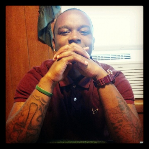 JaH_RAstaFaRi41's profile picture. OC/bmore at heart till I die , #Rastafari, #teamLeviStrauss #RalphLauren, #TrueReligon #BlueLightDistrict #TeamSuperTatted #TeamE.BranchSt #teamBmore