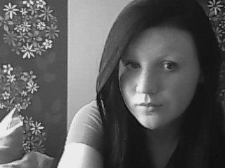 JadeP17's profile picture. Follow me and i will follow you back :)