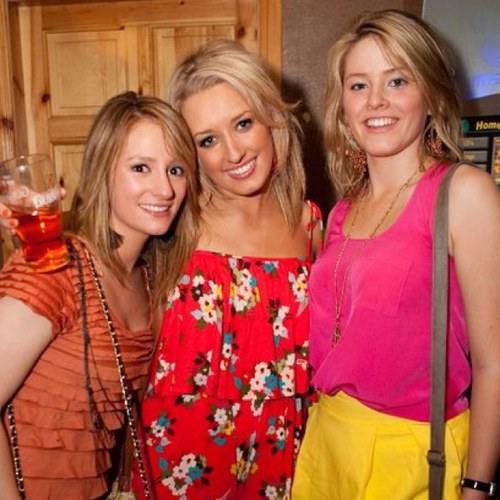 rosiemoyles's profile picture. 