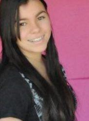 Geeovana Apolináario ,música , séries, coca-cola,  chocolate, show, rolê, amigos, família, lembranças, tédio, amor, carinho, internet ...