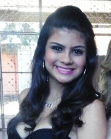 'Ainda bem q sempre existe outro dia, outros sonhos, outros risos...a vida nos dá chances de recomeçar, de ser feliz. Basta aproveitá-las !