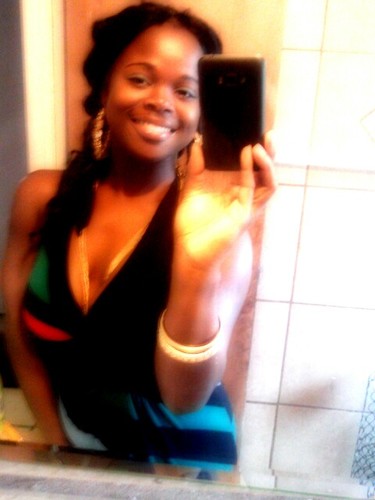 candyyoung19's profile picture. 