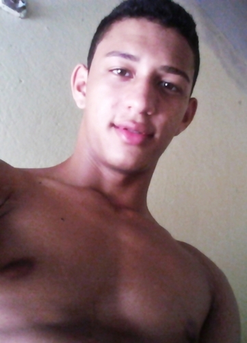 Quer me criticar? Que seja uma crítica construtiva, Porque crítica destrutiva pra mim é inveja, 17 anos, #Solteiro (6 .