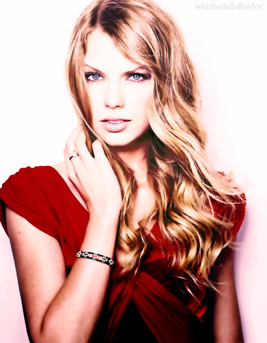I'm all about that @LennonandMaisy.       http://t.co/UWgdwhfJI1                           And my @AmericanIdol  @emilybrookestar  http://t.co/psqeYL19Gy
