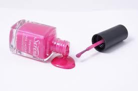We have an addiction to nail polish we love trying new designs and showing other people our tips :)
NAIL POLISH IS AWESOME 3