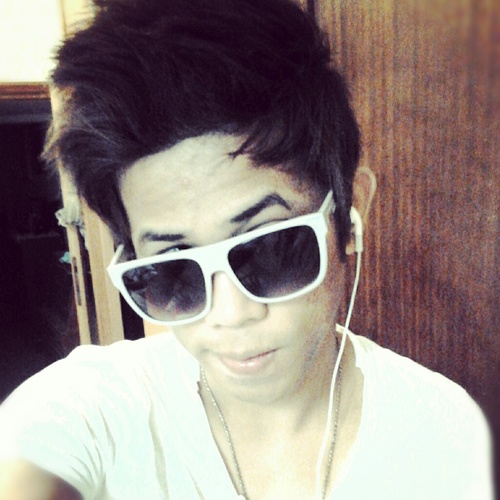 erick18castillo's profile picture. 