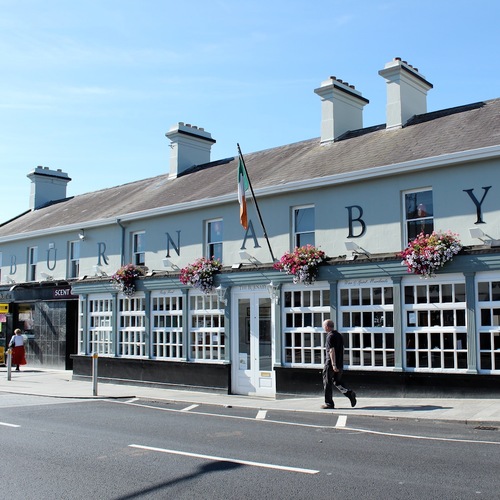 Landmark family owned pub in the heart of Greystones for over 100 years serving great value quality food and drink 7 days a week. #IreBiz Winner