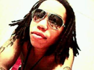 Red90Loa Profile Picture