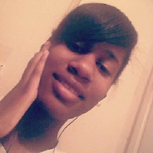 . Sittinn W My BoyFriendd As Youu See He's My Avii