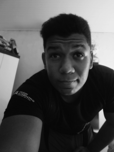 Facebook: http://t.co/eIONvjzSh5