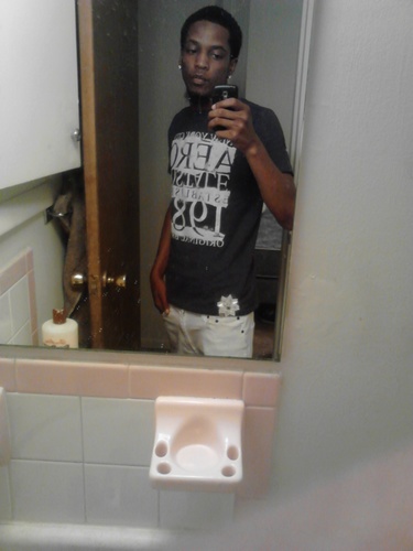 new to this follow me hmu