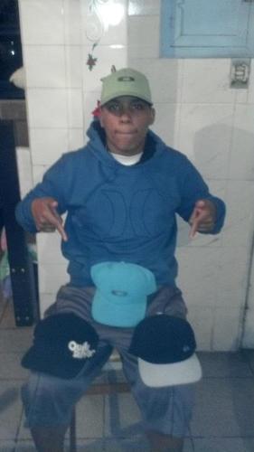 Eu sou um homem muito dotado, sou interessante tenho um papo legal e as minha pira