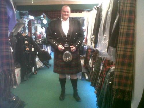 Huge fan of Cricket, Snooker, Boxing and the famous Glasgow Celtic!!