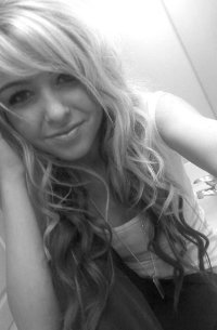 Someone got my old account deleted @loveplastic3 fuck you! Jenna 15:) #plastic love me or hate me!