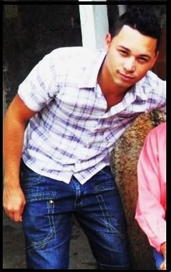Eu So Mutho Loko Mano , Ousado, quieto, tímido, cara de pau. . O malandro adorável. Eaí, vai querer ? KkK _Trabalho Com Banda De Sertanejo .