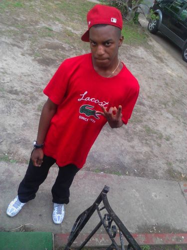 Burnin Good Brain Creamin Hoes Like Cofee Smoking Fruity Kush Out The Pound No Coughin Bad Hoes Tell Me Uma Dime So Toss Me..I&E da M8bb #IECMG