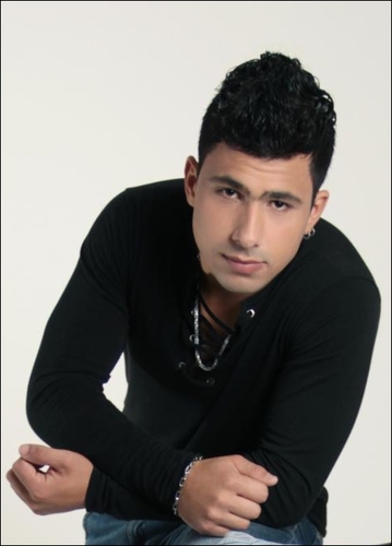 Cantor e Compositor, da dupla Zé Henrique & Gustavo, 
Curitiba - Pr
http://t.co/y6NCYhkqd0