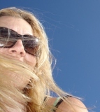 tweetysara's profile picture. student, Internet (and recent Twitter) addict, affiliate marketeer, love dogs, music, Starbucks coffee...