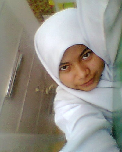 fatin_la's profile picture. dead love