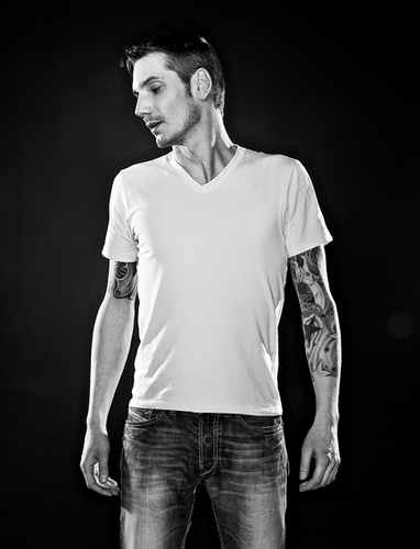 FRENCH HOUSE & TECHNO ! Worldwide bookings / Press contact / Remix request: booking@citizenkain.com