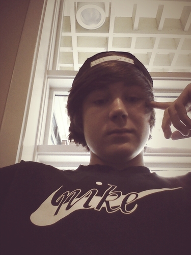 Im always chillin at the mall gettin fresh I live the high life so fwm #TOKETEAM #HIGHLIFE #TEAMIDGAF #MOB #FORT