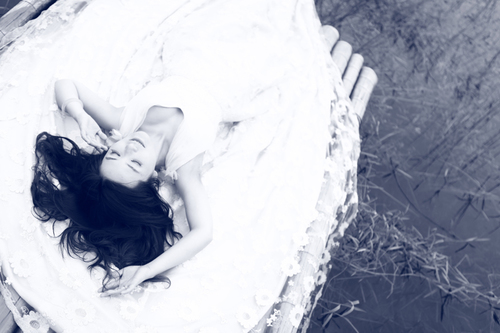 Julie_SDD's profile picture. Accept good fortune and damn the rest.