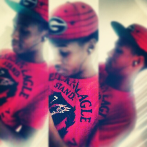 DONT NEED A BIO JUS GET $$$$ AND F***K B**TCHES